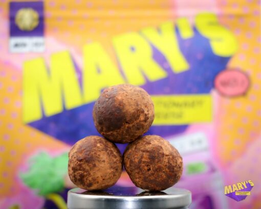 Mary's Confectionary Universe - Basic Batches - Basic Bites (Hybrid 250mg)