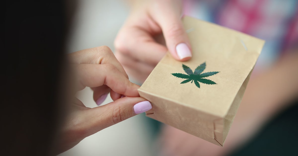 Weed Delivery in Oakville vs Mississauga